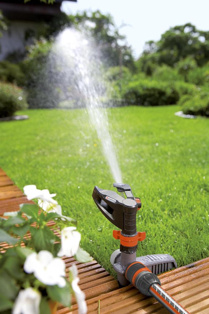 GARDENA Rotating Pulse Sprinkler, Dark Gray/Orange, 8141-20. Product Warranty: Up to 5 Years.