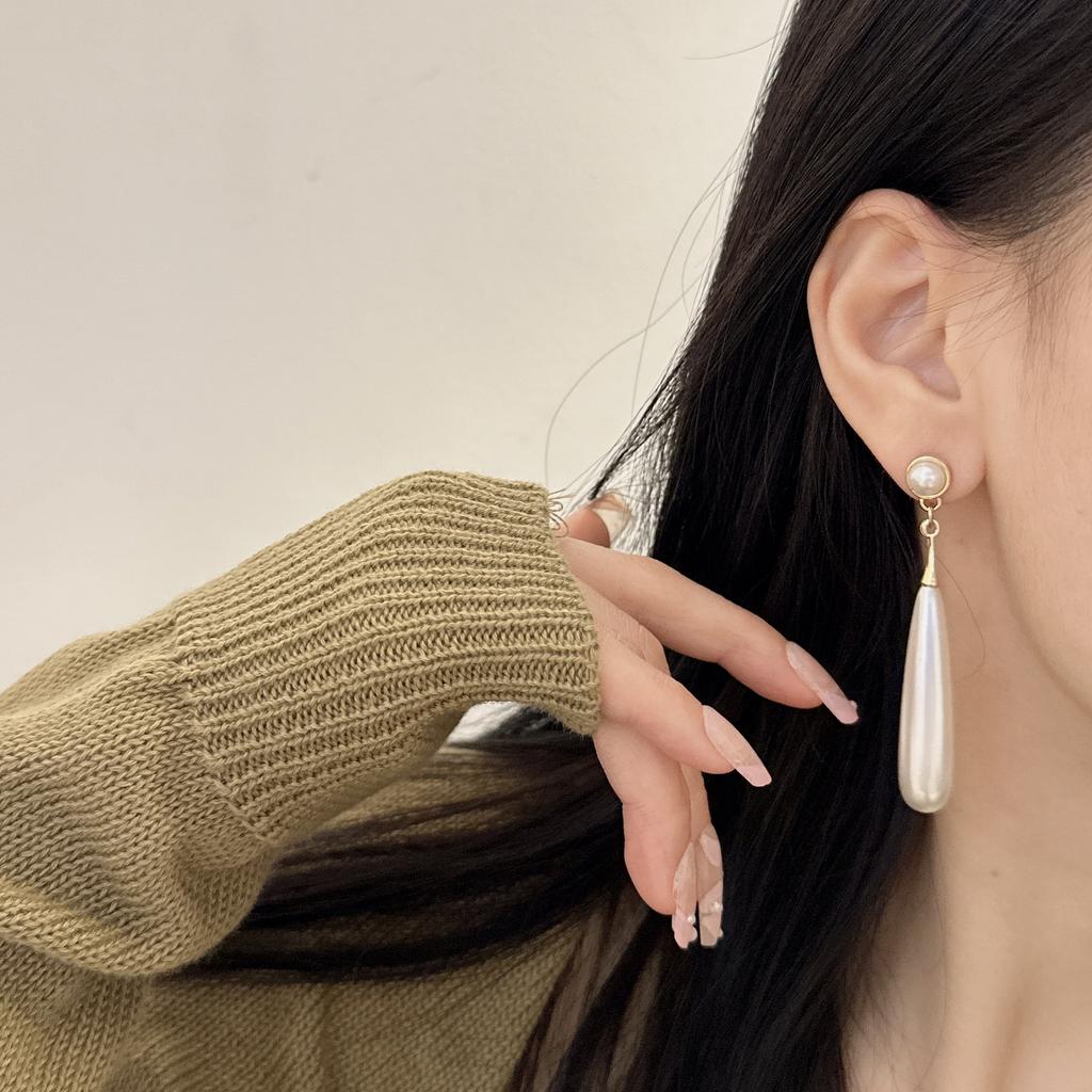 Vintage Retro French Literary Water Drop Baroque Simulation Pearl Earrings Women's Stud Earrings