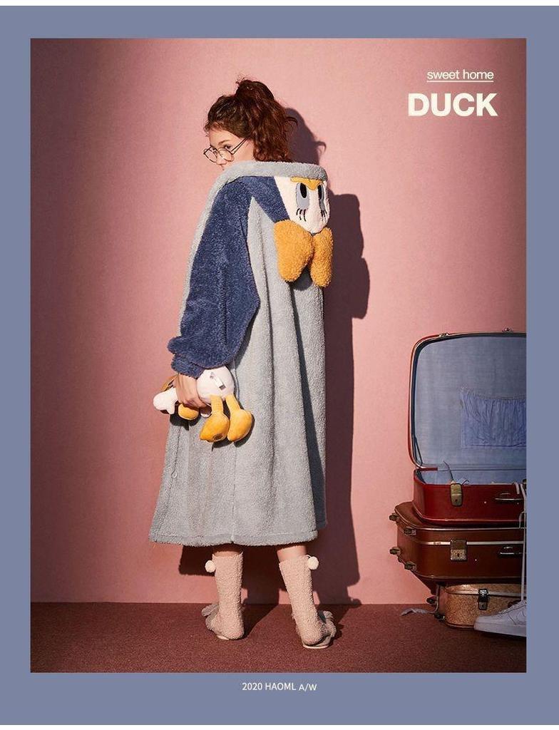 Women's Coral Fleece Hooded Pajama Set - Cute Cartoon Nightgown for Autumn/Winter
