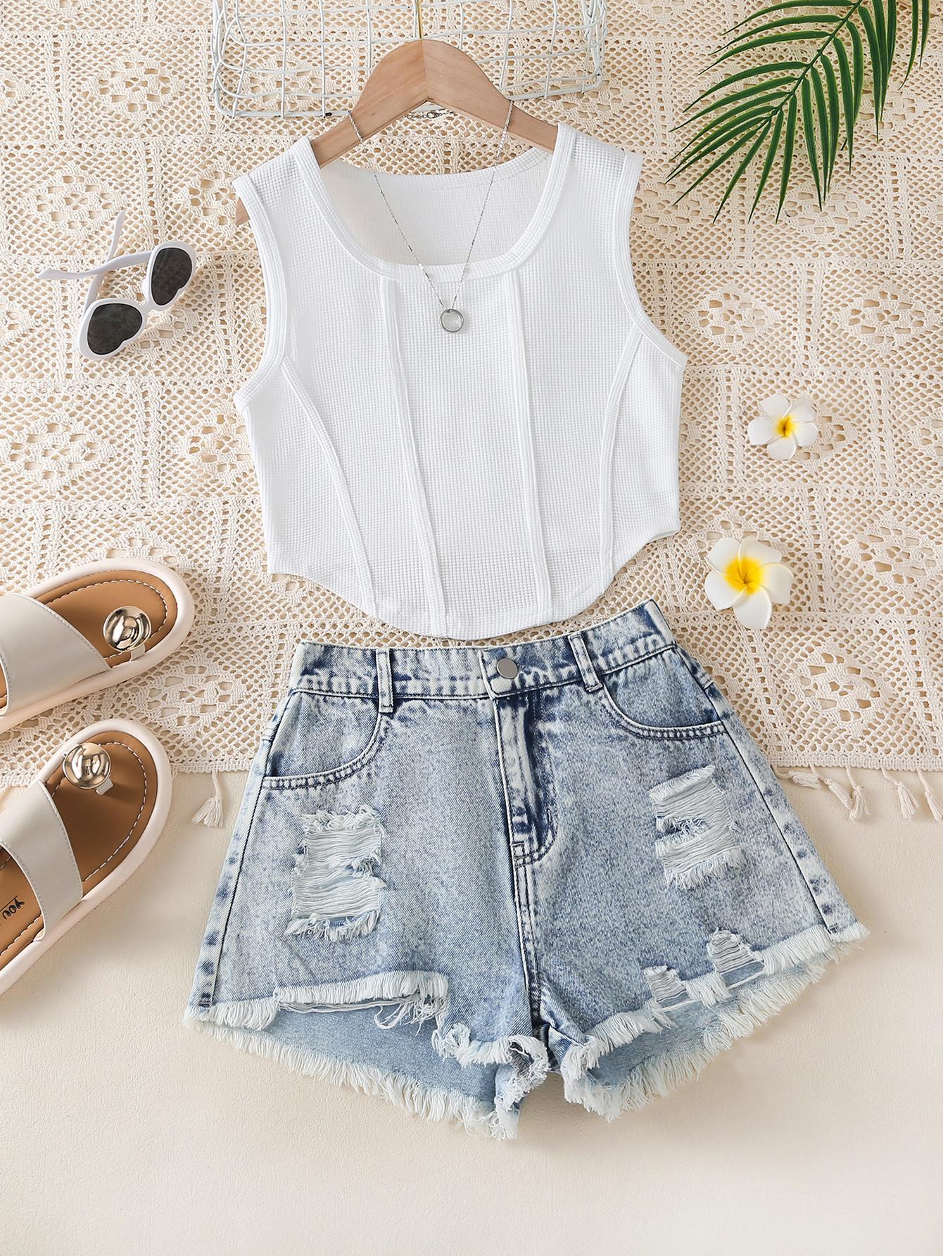 

2-Piece Set for Girls: Casual Round-Neck Tank Top and Retro Distressed Frayed Denim Shorts 8Y разноцветные