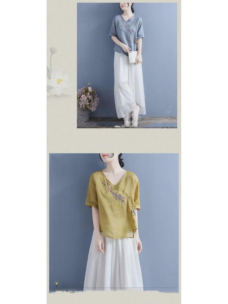 Damen Ethno-Stil Baumwoll-Leinen Oberteil: Retro-Knöpfe aus Olivenholz, schräger Kragen, Stickerei, weite Fünf-Punkt-Ärmel, Pullover.