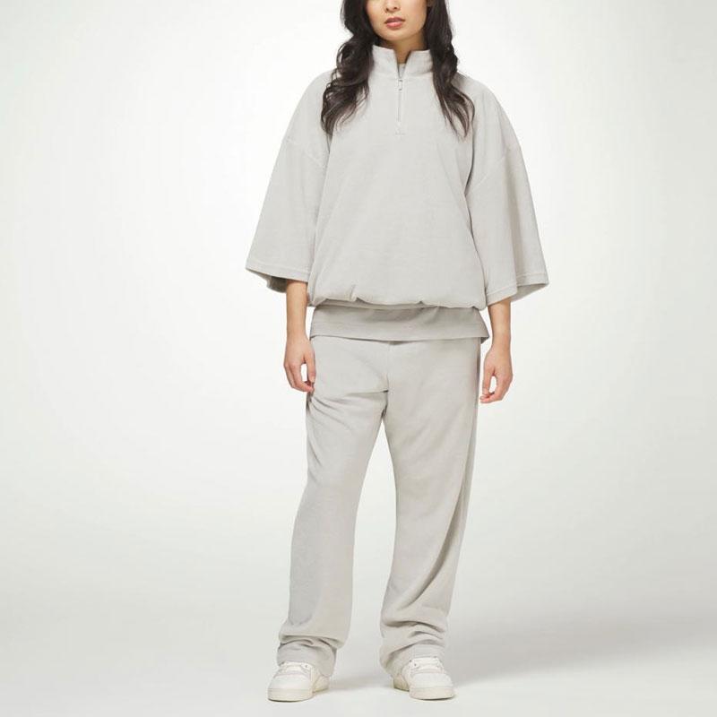 Adidas Trefoil Chapter 02 Sweatshirt with Logo Print and 3/4 Sleeve Unisex Sweatshirt Metallic-Grey IA1990