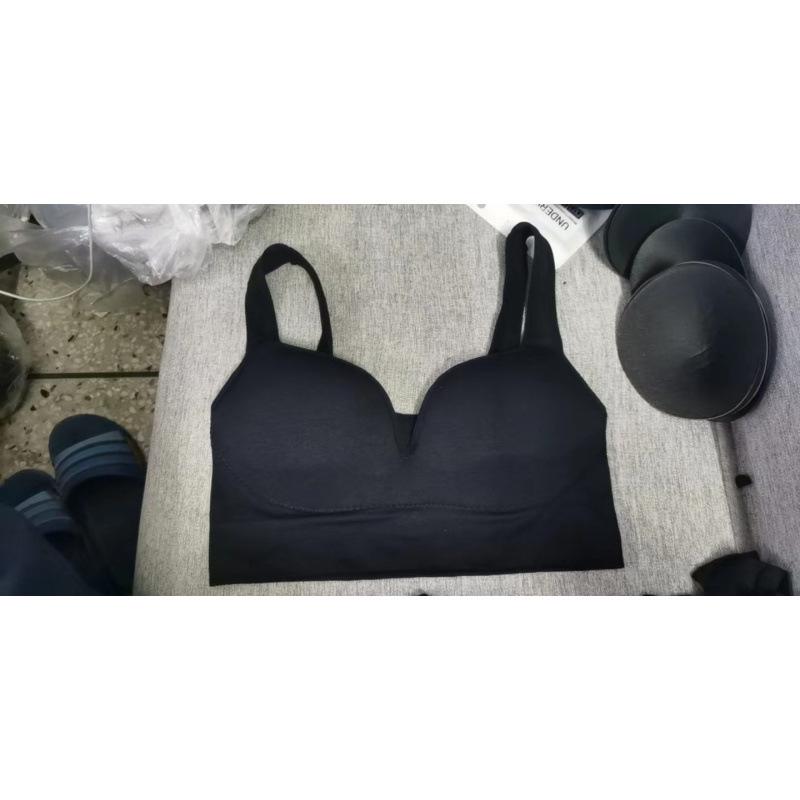 Women's Backless Sports Bra with Fixed Cup and Crossed Straps
