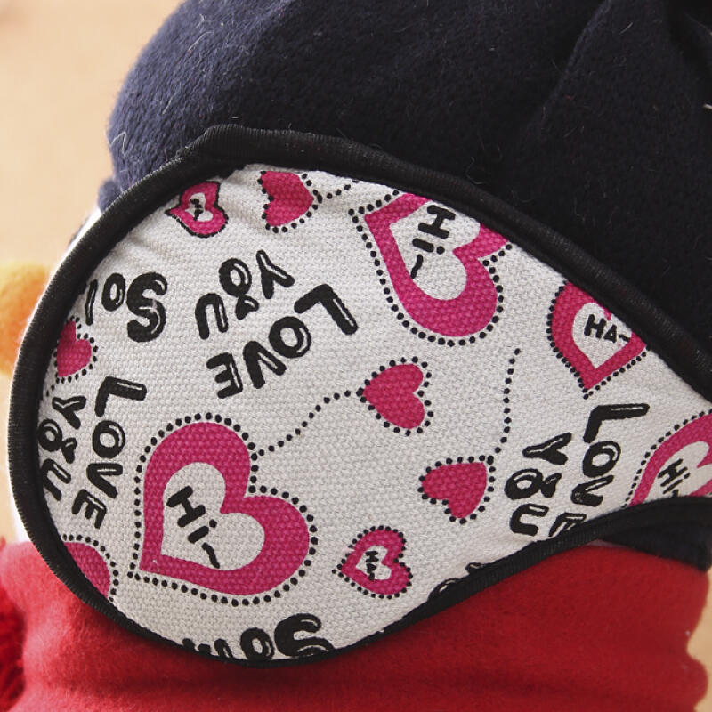 Стильные меховые наушники с узором (Сердце)