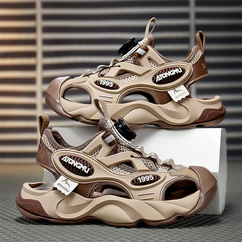 Boys Baotou Sandals Summer 2025 New Sports Beach Shoes Medium Older Boys Soft Sole Non-slip Children's Sandals