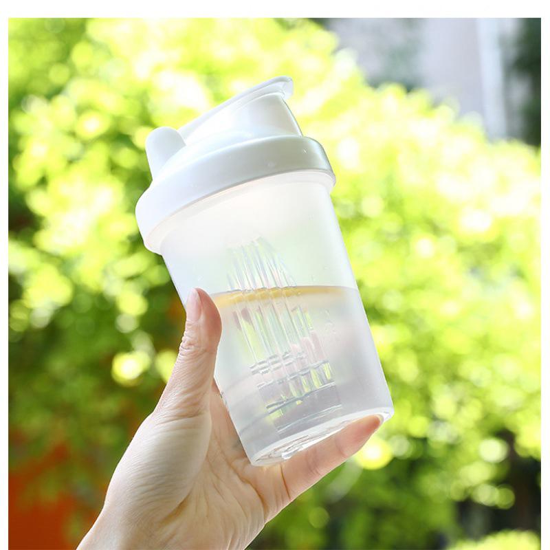 Protein Shake Shaker Cup with Leakproof Scale - Portable Handheld Mixer for Fitness & TikTok Influencers