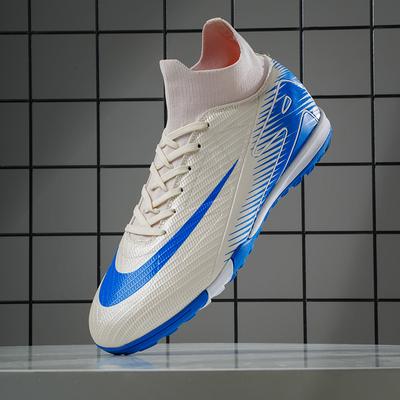 Een paar 2025 voetbalschoenen heren high-top AG noppen jeugd student trainingsschoenen TF gebroken noppen kunstgras