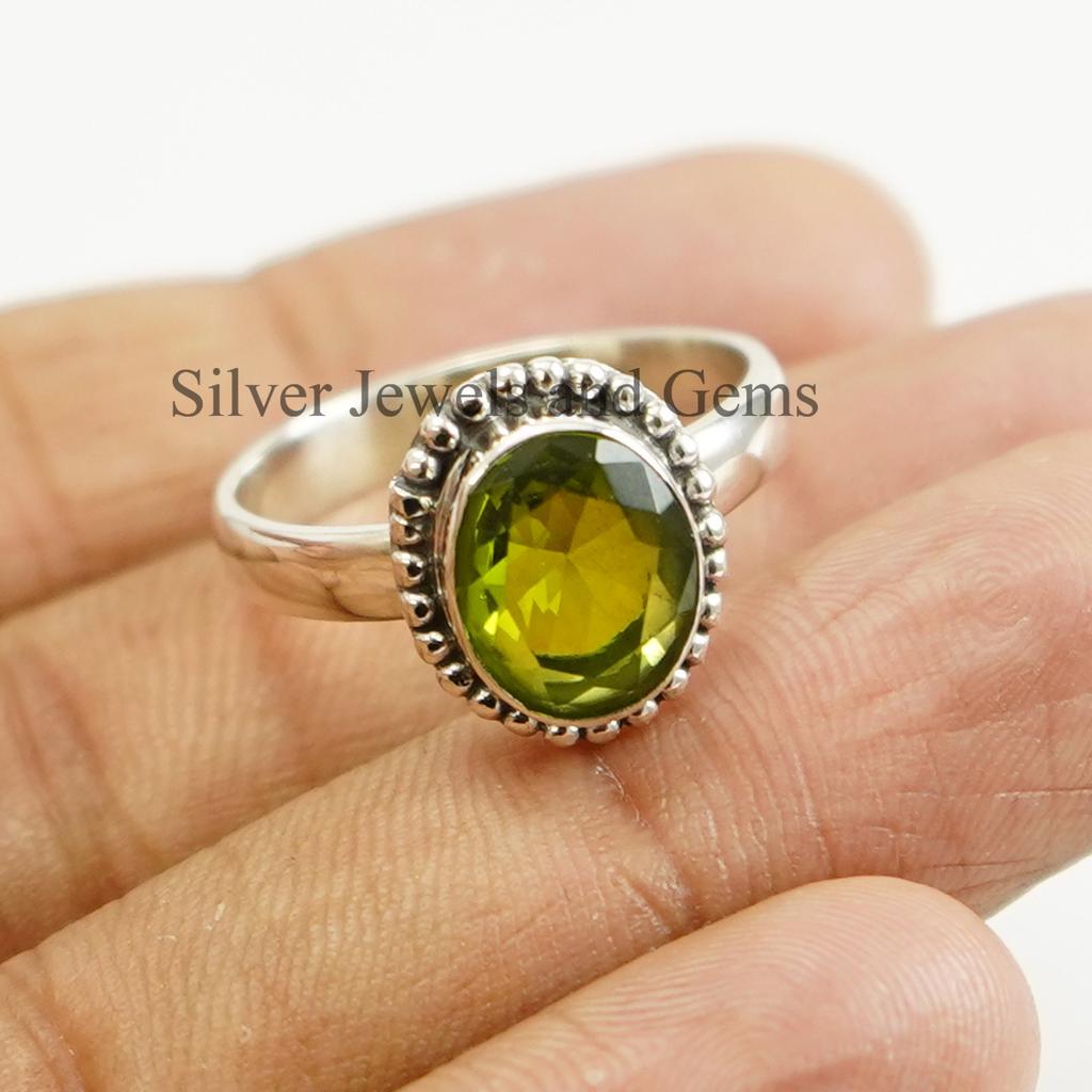 Natürlicher Peridot Ring, 925 Sterling Silber Ring, Ovaler Peridot Design Ring, Boho Ring, August Geburtsstein Ring, Geburtstagsring