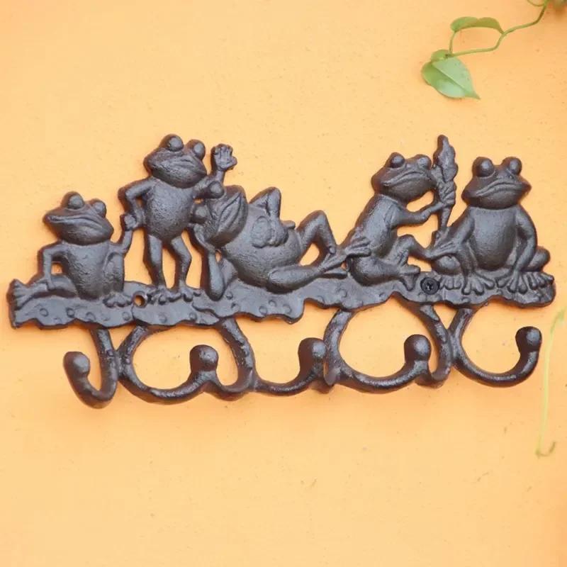 Letter Shape Hooks Metal Cast Iron Classical Retro Garden Courtyard Wall Decorate Clothes Hat Wall Mounted Rusty Colored Hook