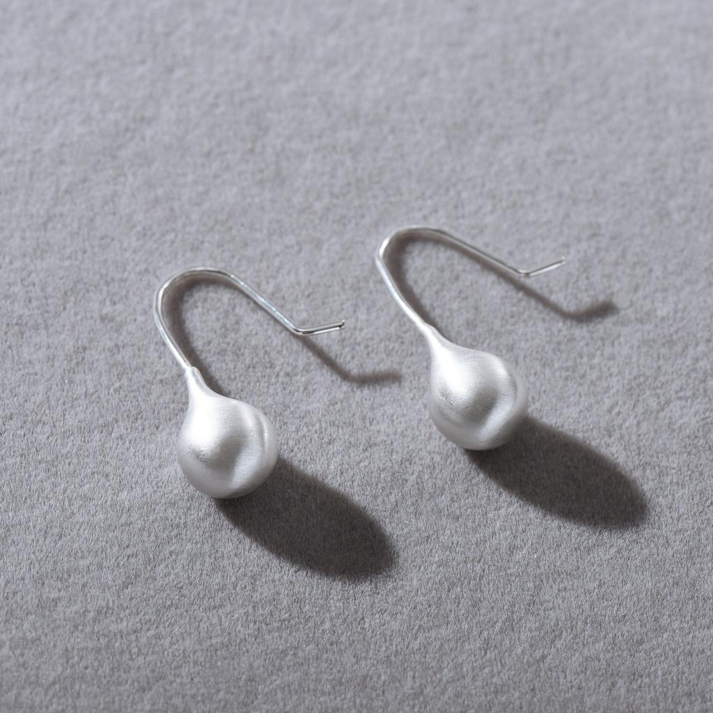 Simple Geometric Water Drop Hand Brushed Hanging Stud Earrings, High-End Design, Light Luxury Temperament Earrings For Women