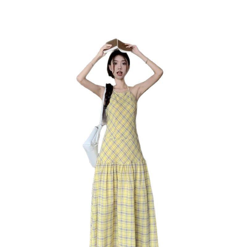 Neck skirt dress women's summer 2026 fashion new temperament suspender skirt yellow plaid waist halter skirt
