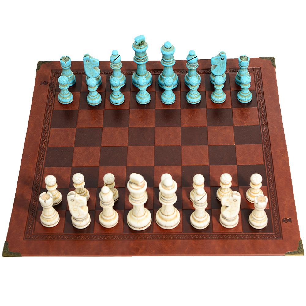 New White Blue Turquoise Material King Height 7.8Cm Chess Pieces With 32 Pieces Paired With A Red Artificial Leather Chessboard