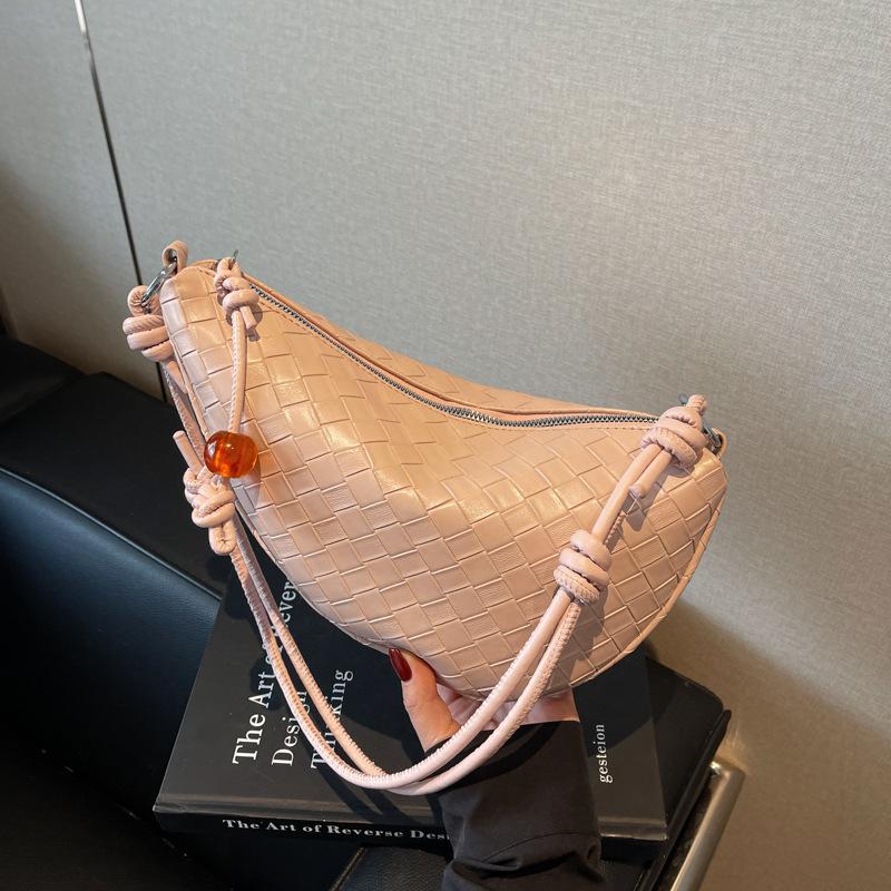 

Versatile Bag Women s New Fashion Casual Messenger Bag розовый