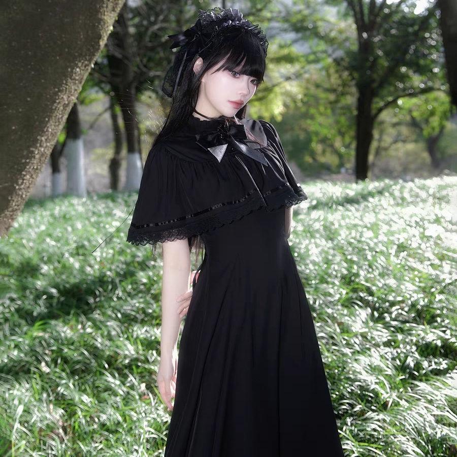 Женское ретро-готическое французское кружевное накидка-платье с затягивающейся талией в стиле Лолита, А-силуэта, длинное S (up to 45 kg)