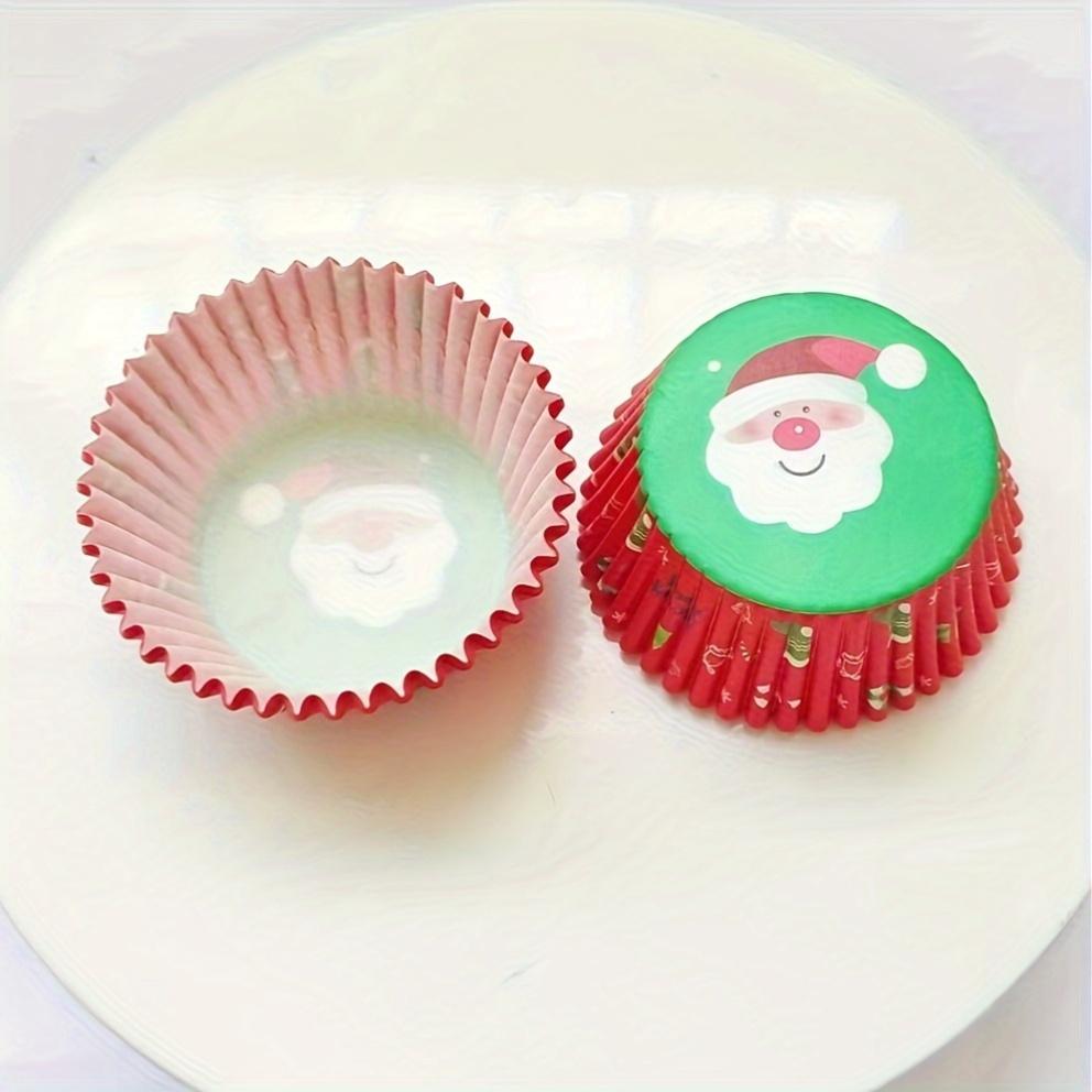 100 Pieces of Festive Christmas Cake Liners - Perfect for Baking Holiday Treats