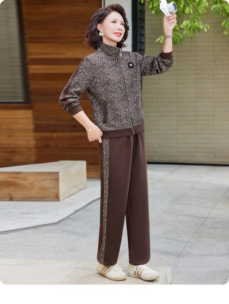 Women's 2026 Spring Casual Two-Piece Suit: Middle-Aged & Elderly Zipper Jacket & Sports Top