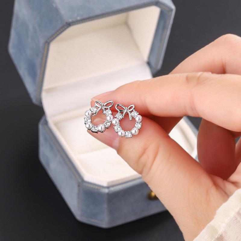Fashion Lmitation Pearl Crystal Bow Stud Earring For Women Girl Fashion Cute Loreanearrings Party Trending Jewelry