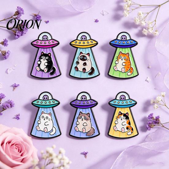 Cat Shaped Brooch Enamel UFO Metal Brooch, Aliens Ship Kitten Badge Pin, Clothing Bag Scarves Hat Accessories for Men Women Lapel Pin