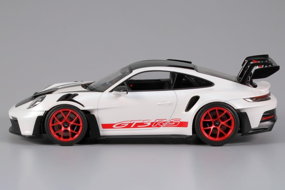 Tamiya 1/24 Scale Sports Car Series No. 370 Porsche 911 GT3 RS (992) Plastic Model Kit 24370 (Automobile)