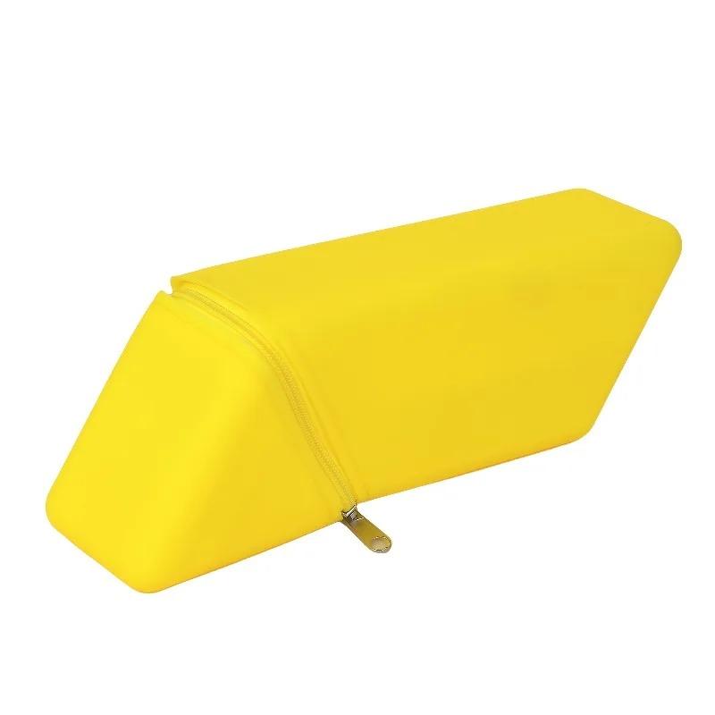 Cute Pencil Case, Large Capacity Silicone Organizer Shockproof Waterproof for Pens Makeup Tools, School College Office Supplies