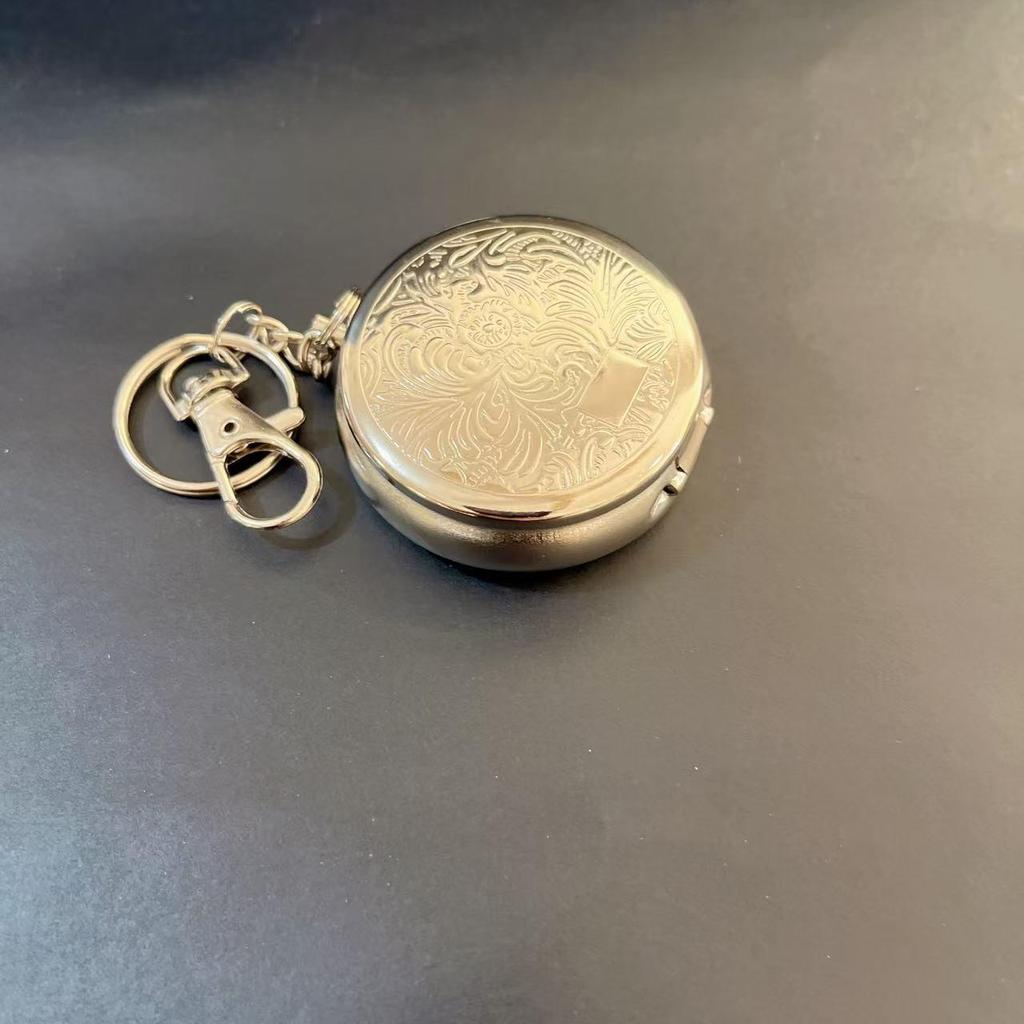 Stylish Portable Metal Ashtray - Creative & Compact Design