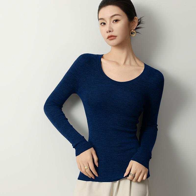 Mengyi Spring 18-Gauge Fine Wool U-Neck Slim Fit Women's Sweater