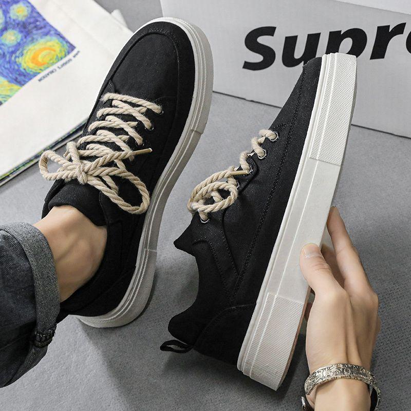 Canvas men's shoes 2025 new spring breathable niche design versatile casual board shoes sports black cloth shoes trendy shoes