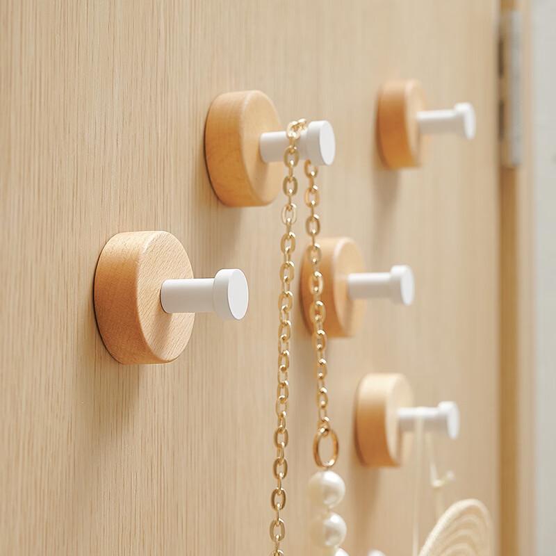 

MDNG Beech Wood Polka Dot Adhesive Hooks (5-Pack)
