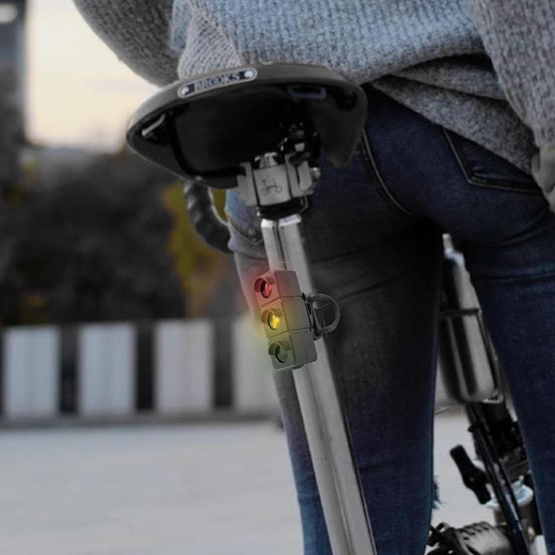 Bicycle Light Warning Red Green Light Flashing Night Riding USB Decoration Charging Tail Light