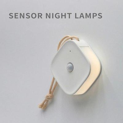 Sensor de Movimiento Corporal Infrarrojo LED PIR Luz Nocturna Recargable por USB Lámpara de Pared Magnética para Armario Armario Escaleras Baño