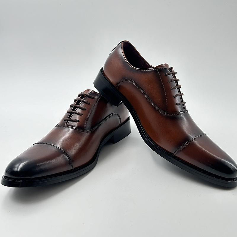 

2025 Весна и осень Деловые туфли с острым носком из кожи Мужские туфли-оксфорды Кожаные туфли, увеличивающие внутреннюю высоту Мужские деловые туфли в британском стиле 44 темно-коричневого