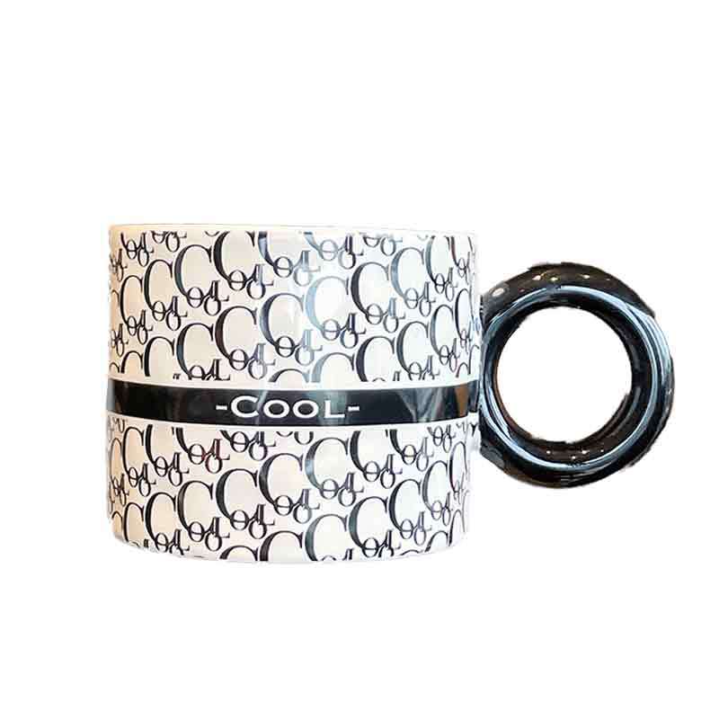 Souvenirs for Girls High End Ceramic Mug with Lid Couple Water Cup Creative Practical Cup Men Coffee Cup Gift