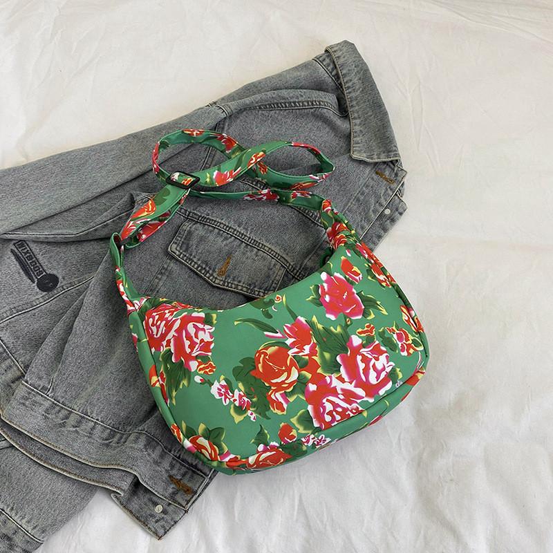 Large Capacity Nylon Vintage Shoulder Crossbody Bag For Women Street Fashion Trendy Tote Bag