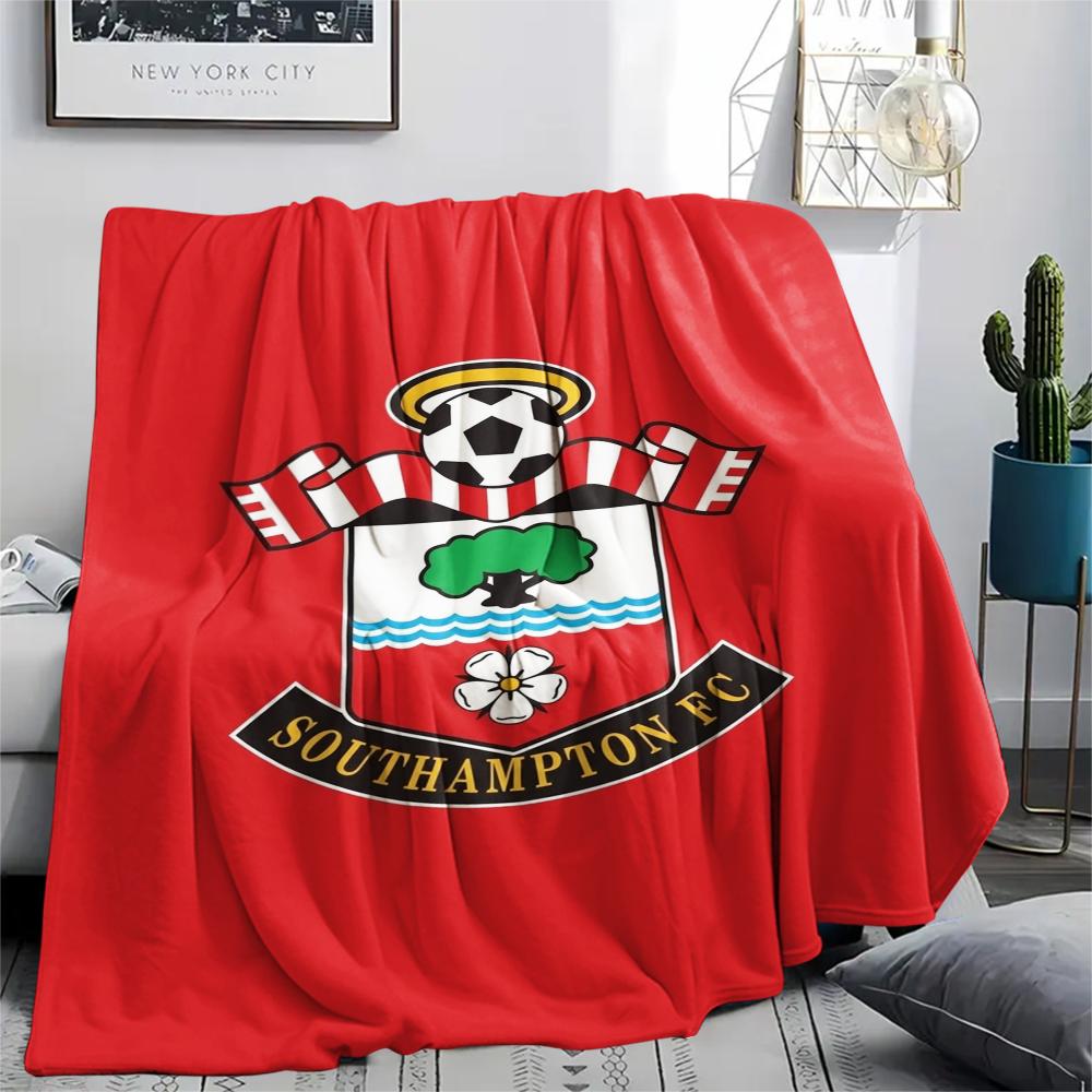 1PC Southampton FC Print Flannel Blanket, High Quality Comfortable for All Seasons, Home Decor, Warmth and Comfort, Perfect for Christmas Gifts