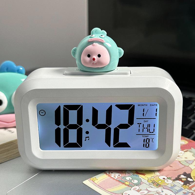 Luminous Cute Beaver Alarm Clock - Multifunctional Silent Desktop Clock with Timer for Dorms and Bedside.