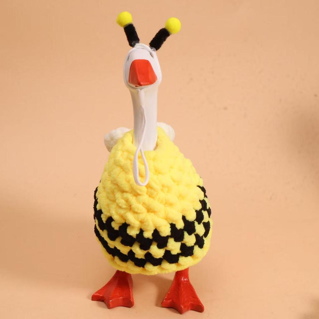 Valentine's Pearl Desktop Goose Set with Mini Knitted Hat & Adjustable Wings Clothing