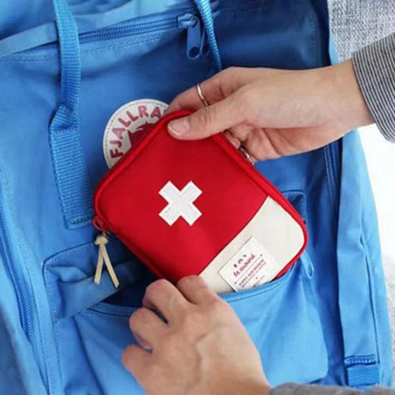 Mini First Aid Kit Portable Medicine Bag Organizer Outdoor Travel Household Medicine Pill Storage Bag Medical Emergency Kits