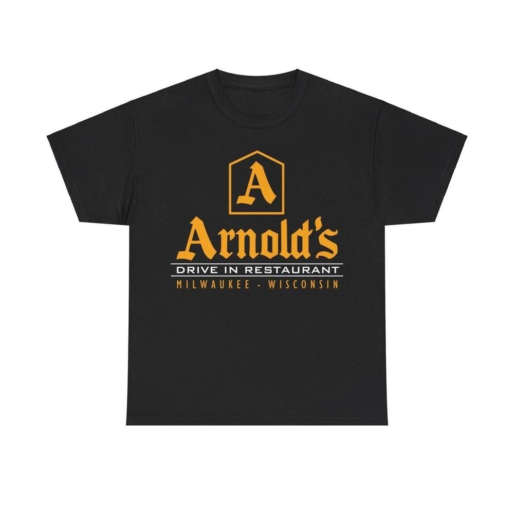 Arnolds Milwaukee Wisconsin Restaurant T-shirt