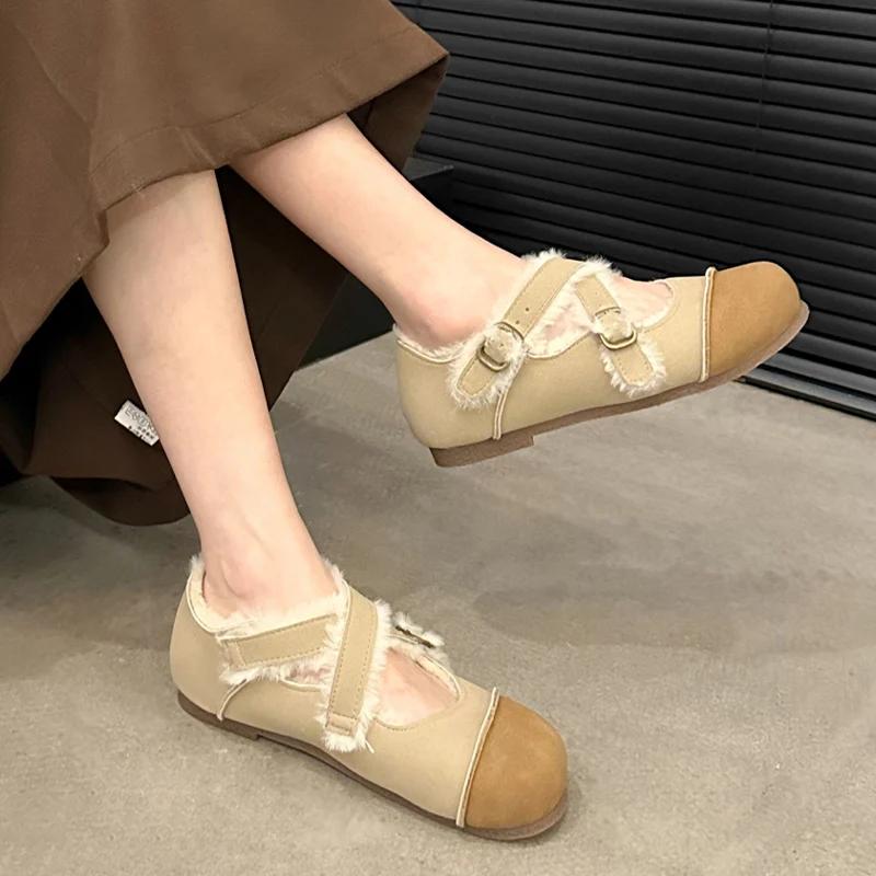 

Замшевые туфли на плоской подошве для женщин Mary Janes, короткие плюшевые дизайнерские зимние хлопковые туфли с пряжкой, тренд 2025 года, новые теплые женские туфли 40 абрикосовый