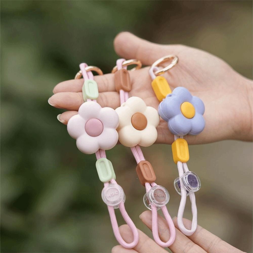 Anti-Lost Flower Shape Cap Clip Hands-free Backpack Sun Hat Hanger  Free-Hand Organizer