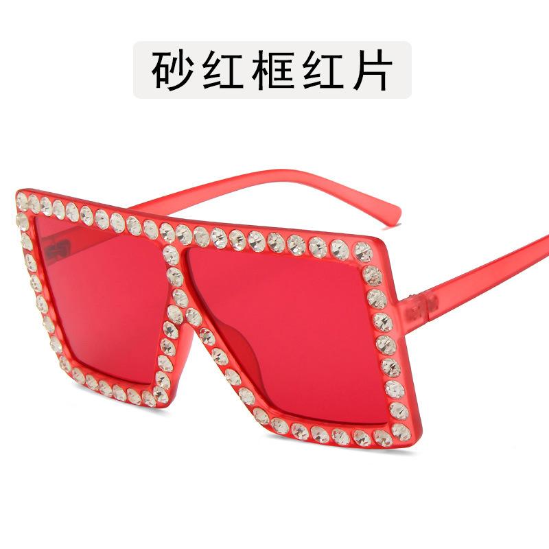

Rhinestone Decoration Women Sunglasses Square Shape Cool Stylish Sunglasses Female European American Style Sun glasses for Woman
