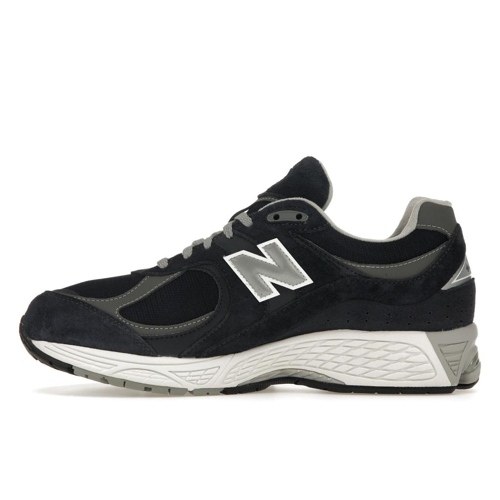 

New Balance Унисекс кроссовки 2002R GORE-TEX Eclipse M2002RXK EU 40.5 темно-синий