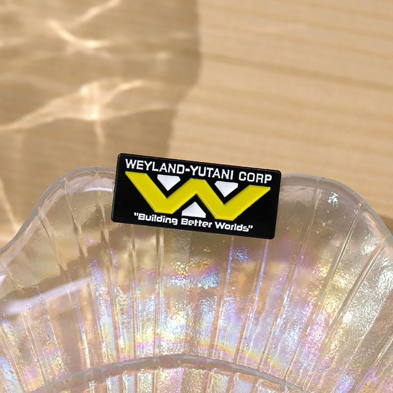 Weyland Engaging Yutani Logo Enamel Brooch Decorative Alloy Pin With Fun Cartoon Features All For