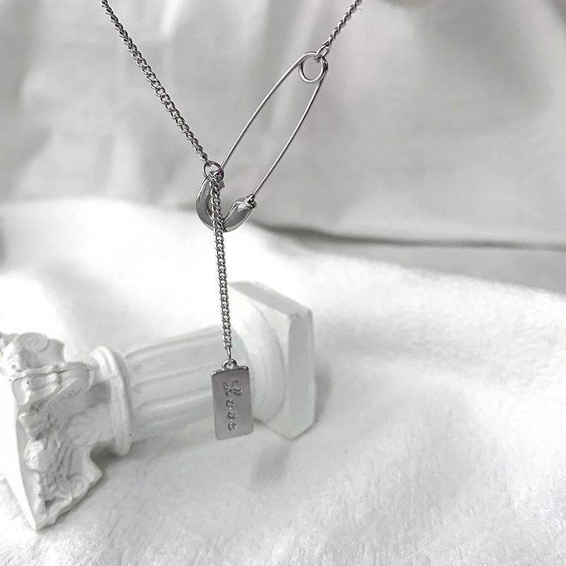 2021 Trend: Sterling Silver Paperclip Tag Love Letter Necklace