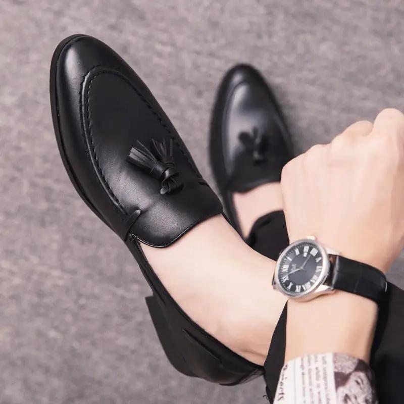 

Мода 2024 года, мужская повседневная обувь с острым носком, классическая, оригинальная, легальная, новая, в социальных удобных мужских кожаных туфлях 39