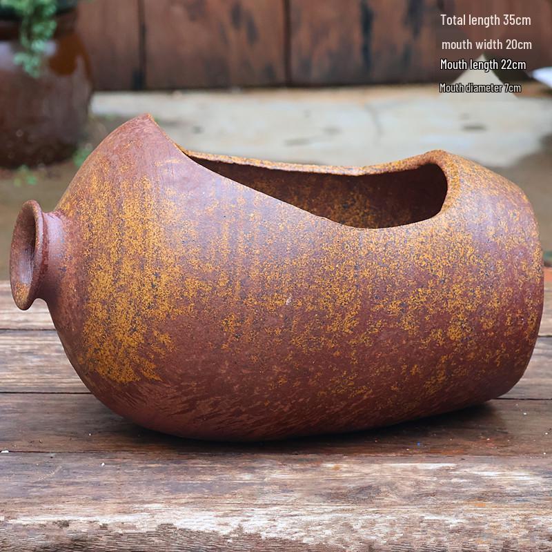 Vintage Ceramic Fish Tank Water Feature with Filtration & Oxygenation for Courtyard Landscaping and Hotel Décor