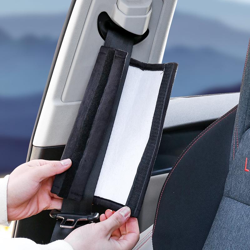 Cute Cartoon Seat Belt Shoulder Pad: Anti-Strangle & Wear-Protective Cover for Car, Pet Decoration