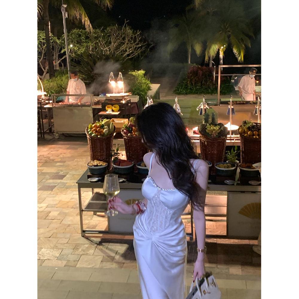 Jarní temperament Celebrity krajkové vsadky rybí kost Ležérní temperament Všestranné kouzlo Šaty na ramínka Šaty