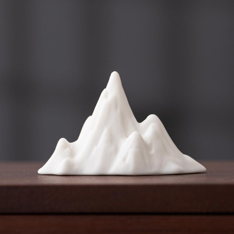 

White Porcelain Rockery Shape Tea Pet Small Decoration Creative Fish Tank Flower Pot Ornaments Chinese Ceramic Zen Decoration