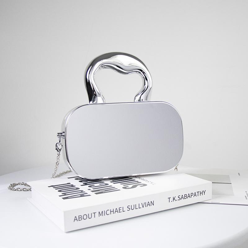 

Niche design chain bag 2024 summer new handbag personalized mirror shoulder bag simple women s messenger bag срібний